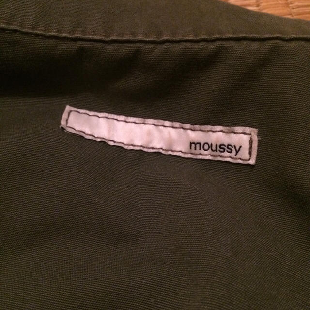 moussy(マウジー)のマウジー カーキブルゾン レディースのジャケット/アウター(ミリタリージャケット)の商品写真