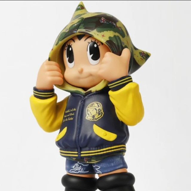 BBC(ビリオネアボーイズクラブ)のToyQube BBC Astro Boy Hoodie Figure Camo エンタメ/ホビーのおもちゃ/ぬいぐるみ(キャラクターグッズ)の商品写真