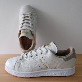 アディダス(adidas)のadidas / stan smith / off white / 22.5cm(スニーカー)