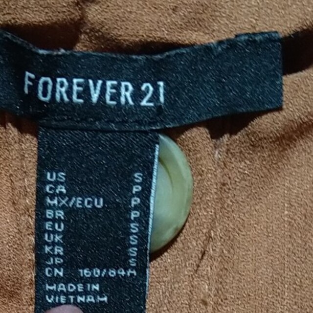 FOREVER 21(フォーエバートゥエンティーワン)のFOREVER 21　ワンピース　ブラウン　S レディースのワンピース(ロングワンピース/マキシワンピース)の商品写真