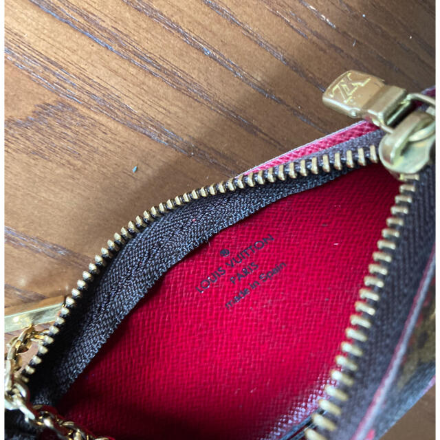 LOUIS VUITTON - LOUIS VUITTONモノグラム・チェリー ポシェット LOUIS VUITTON - LOUIS VUITTONモノグラム・チェリー ポシェット