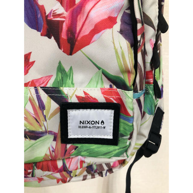 NIXON(ニクソン)のご専用☆ニクソン バックパック ボタニカル柄 レディースのバッグ(リュック/バックパック)の商品写真