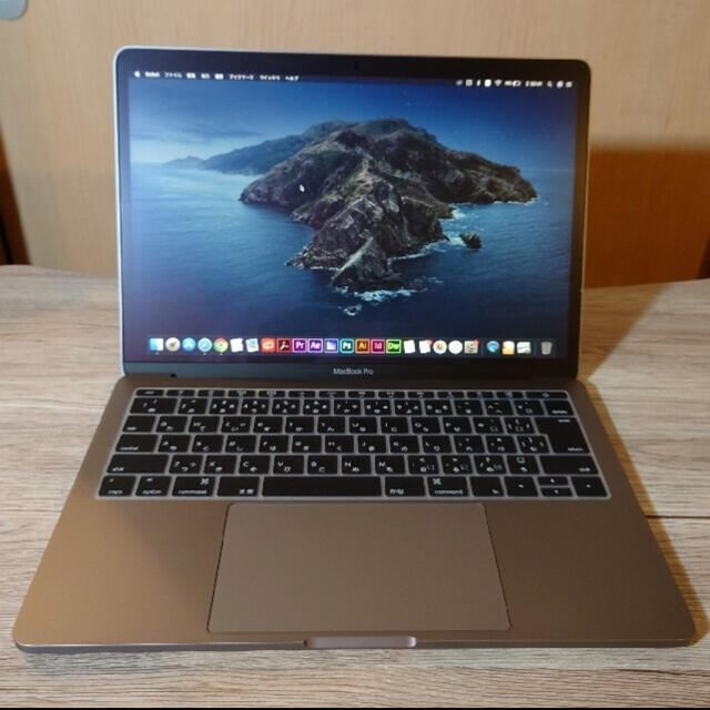 色スペースグレイMacbook pro 13inch 2017 充電回数少ない