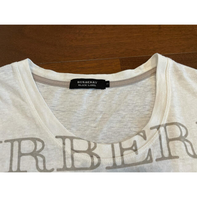 BURBERRY BLACK LABEL(バーバリーブラックレーベル)のバーバリー　ブラックレーベル　サイズ３　メンズ　Tシャツ エンタメ/ホビーのエンタメ その他(その他)の商品写真