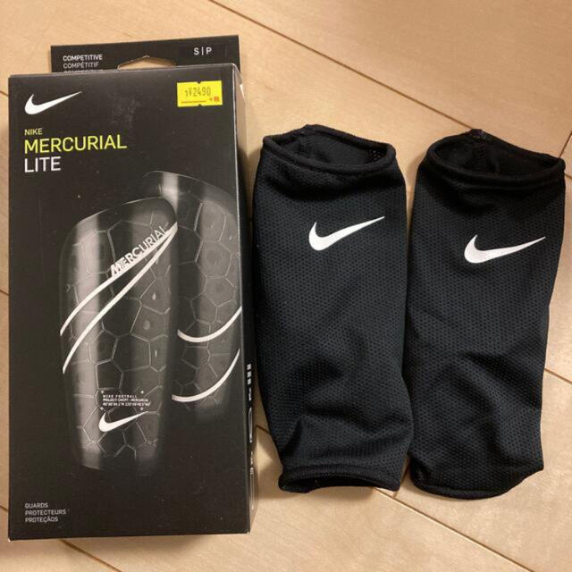 NIKE(ナイキ)のNIKE⭐︎スリーブSサイズ スポーツ/アウトドアのサッカー/フットサル(その他)の商品写真