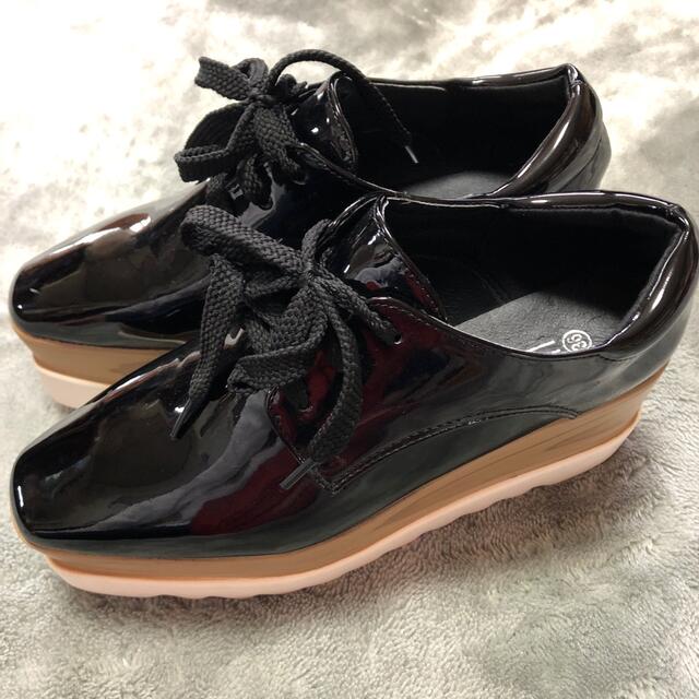 エナメル　ウエッジソール　厚底　韓国好き レディースの靴/シューズ(ローファー/革靴)の商品写真