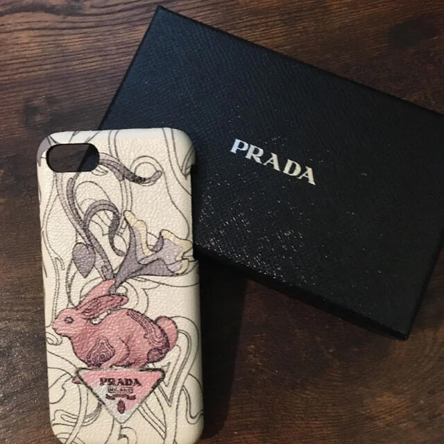 【10％OFF】 PRADA - プラダ新品未使用プラダiPhoneケース7.8ケースウサギラビット iPhoneケース
