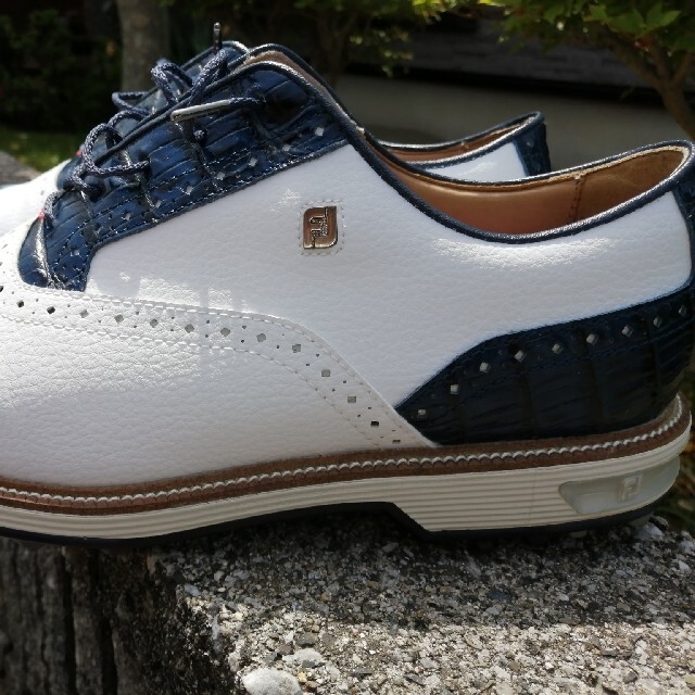 FootJoy(フットジョイ)の【希少】フットジョイドライジョイズ プレミア ターロウ レース 27.5 スポーツ/アウトドアのゴルフ(シューズ)の商品写真