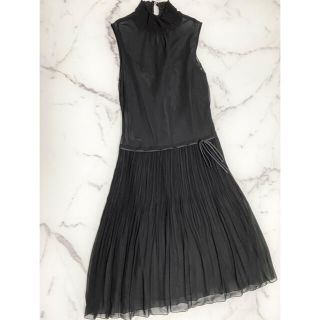 コムサイズム(COMME CA ISM)のCOMME CA ISM  黒ドレス ボレロ付きのセットです(ミディアムドレス)