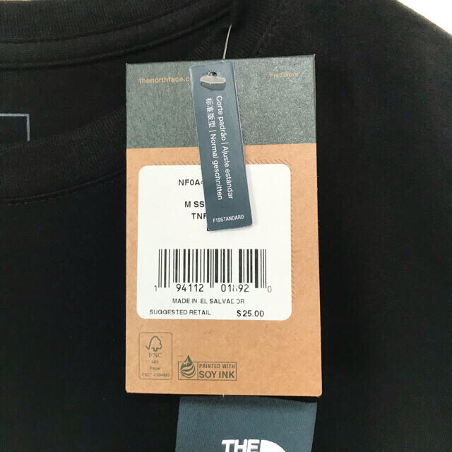 THE NORTH FACE(ザノースフェイス)のpoyoさん専用   ノースフェイス BOX Tシャツ 黒 グレー XL LL メンズのトップス(Tシャツ/カットソー(半袖/袖なし))の商品写真