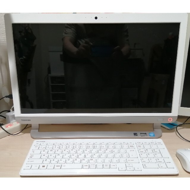 東芝デスクトップパソコンREGZA-PC | フリマアプリ ラクマ