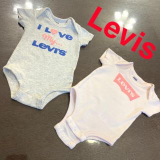 リーバイス(Levi's)のLevisベビーロンパース2枚セット👶🏼💕(ロンパース)