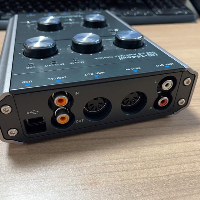 Tascam US-144MK2　USBオーディオインターフェース