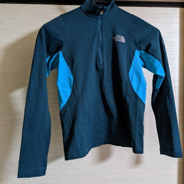 THE NORTH FACE(ザノースフェイス)のノースフェイス　長袖カットソー　ウォーキング　ハイキング　アウトドア レディースのトップス(カットソー(長袖/七分))の商品写真