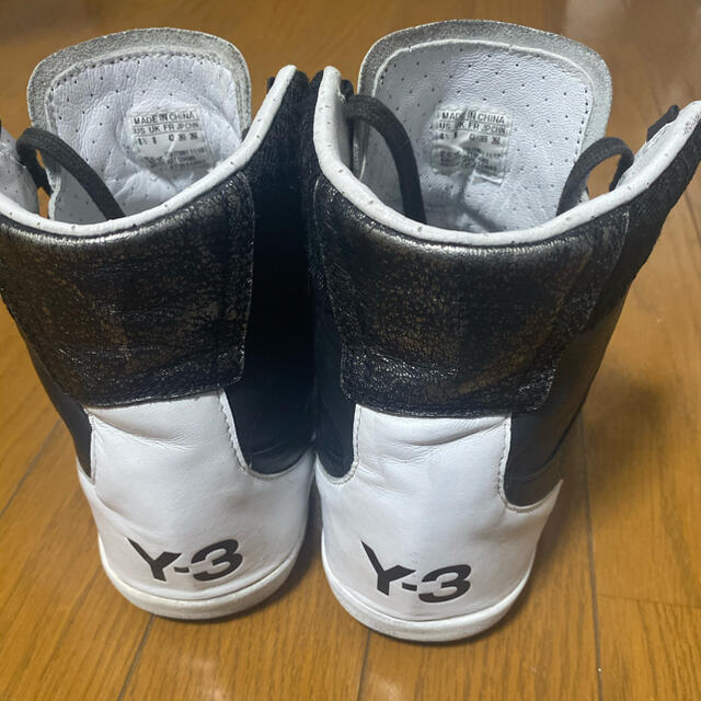 Y-3(ワイスリー)のY-3 レザースニーカー　26.5cm ヨウジヤマモト メンズの靴/シューズ(スニーカー)の商品写真