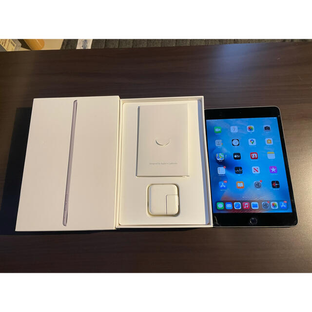 iPad(アイパッド)のipad mini4 128GB Wifiモデル スマホ/家電/カメラのPC/タブレット(タブレット)の商品写真