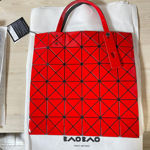 キャンペーン BAO ISSEY MIYAKE三宅一生バオバオイッセイミヤケ レッド