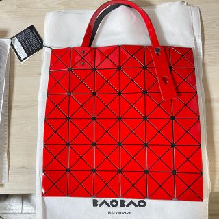 イッセイミヤケ(ISSEY MIYAKE)のBAO BAO ISSEY MIYAKE三宅一生バオバオイッセイミヤケ　レッド赤(トートバッグ)