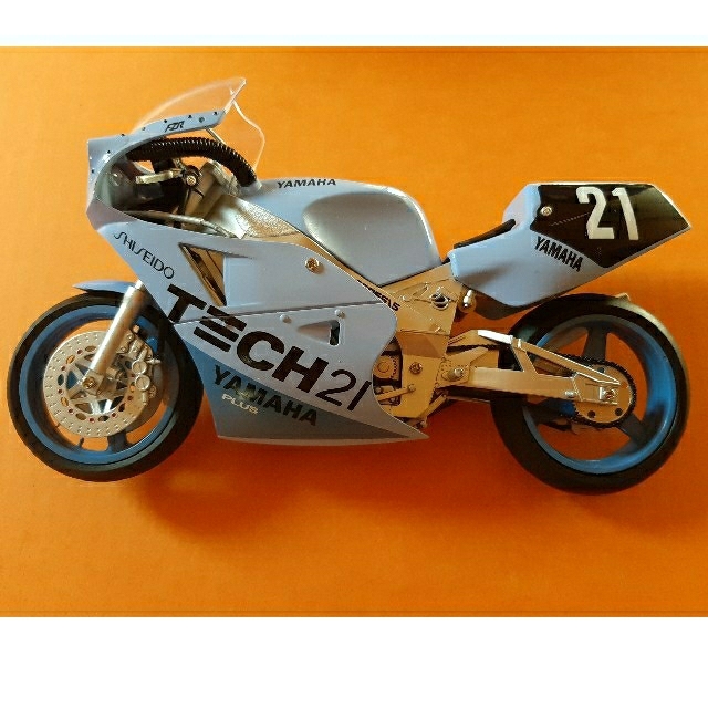 1/12　ヤマハ　FZR750　TECH21　非売品