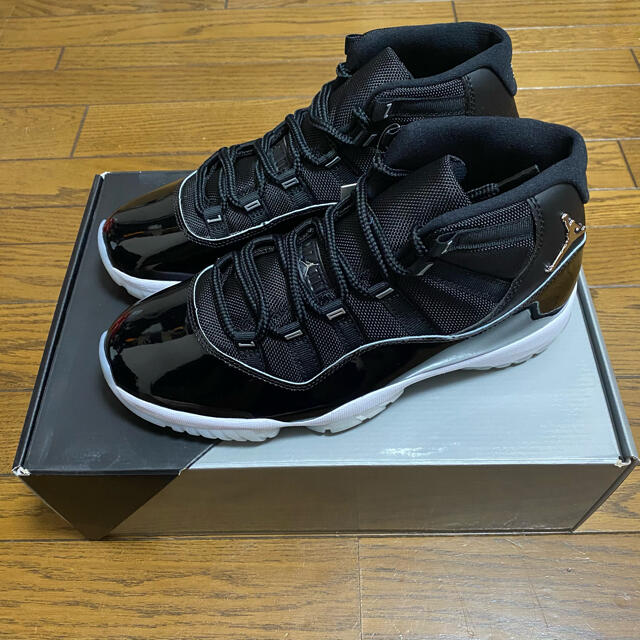 NIKE AIR JORDAN 11 JUBILEE