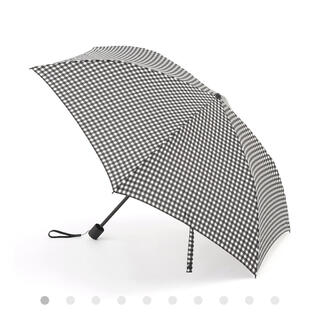 ムジルシリョウヒン(MUJI (無印良品))の２通りにたためる　折りたたみ傘 傘５５ｃｍ・黒×チェック(傘)