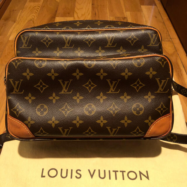 LOUIS VUITTON(ルイヴィトン)のルイヴィトンナイルショルダーバッグ レディースのバッグ(ショルダーバッグ)の商品写真