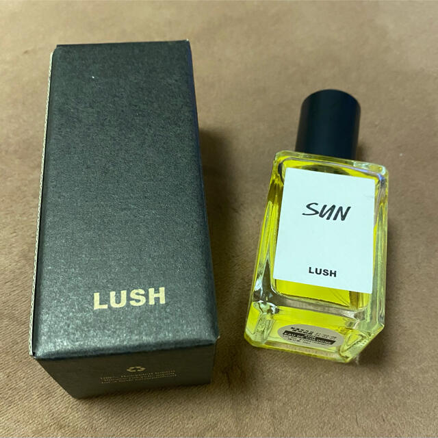 LUSH(ラッシュ)のLUSH パフューム Sun 30ml コスメ/美容の香水(ユニセックス)の商品写真