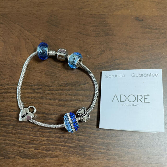 ADORE(アドーア)のADORE ブレスレット レディースのアクセサリー(ブレスレット/バングル)の商品写真