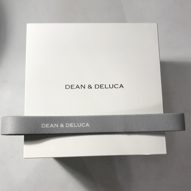 DEAN & DELUCA(ディーンアンドデルーカ)のDEAN&DELUCA三段重箱 インテリア/住まい/日用品のキッチン/食器(容器)の商品写真