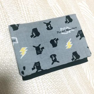 移動ポケット★ポケモン(外出用品)