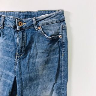 エイチアンドエム(H&M)のh&m エイチ&エム ダメージデニム  スリム レディース　古着　スキニー　青(デニム/ジーンズ)