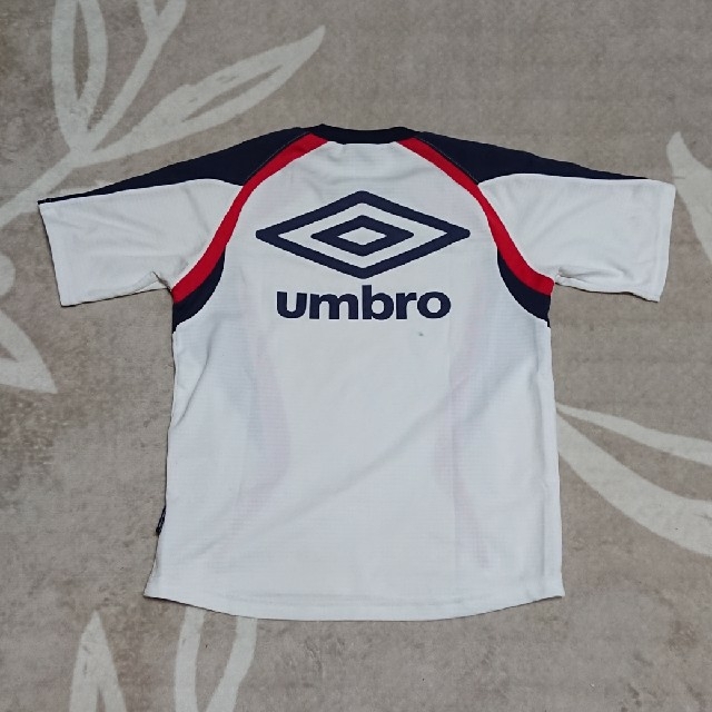 UMBRO(アンブロ)のアンブロ 140cm 半袖Tシャツ キッズ/ベビー/マタニティのキッズ服男の子用(90cm~)(Tシャツ/カットソー)の商品写真