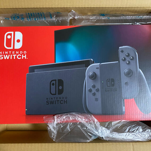 Nintendo Switch(ニンテンドースイッチ)の【新品未開封】Switch 任天堂 スイッチ 本体 グレー ニンテンドウ エンタメ/ホビーのゲームソフト/ゲーム機本体(家庭用ゲーム機本体)の商品写真