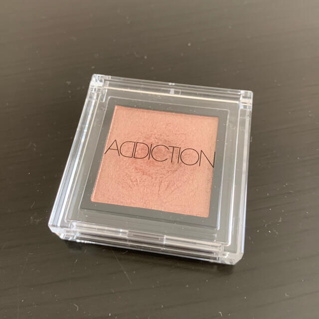 ADDICTION(アディクション)のADDICTION アイシャドウ 031 コスメ/美容のベースメイク/化粧品(アイシャドウ)の商品写真