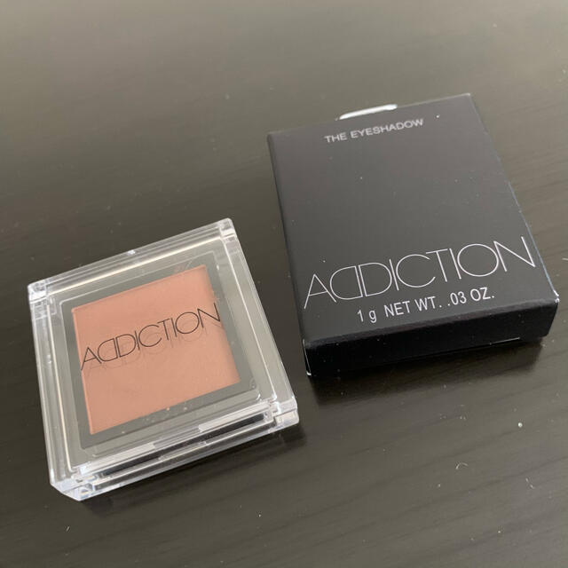 ADDICTION(アディクション)のADDICTION アイシャドウ 062 コスメ/美容のベースメイク/化粧品(アイシャドウ)の商品写真