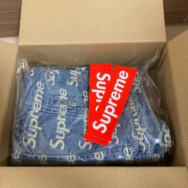 Supreme Frayed Denim Trucker Jacket L 1