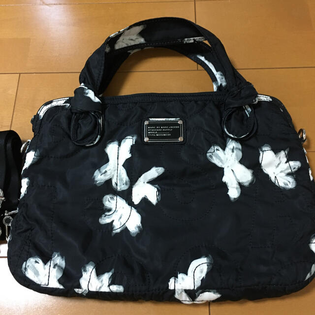 Marc By Marc Jacobs Marc By Marc Jacobs Pcケースの通販 By あり マークバイマークジェイコブスならラクマ