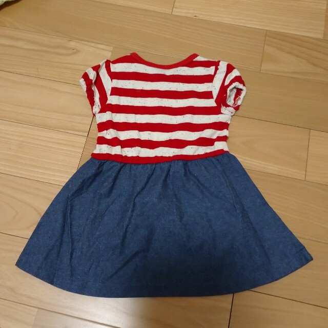 Champion(チャンピオン)の未着用　チャンピオン　ワンピース2点セット キッズ/ベビー/マタニティのキッズ服女の子用(90cm~)(ワンピース)の商品写真