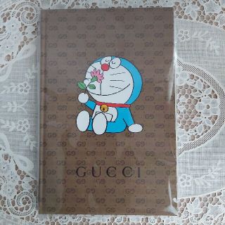 グッチ(Gucci)の🎈ドラえもん×GUCCI 🎈特製ノート　1点(キャラクターグッズ)