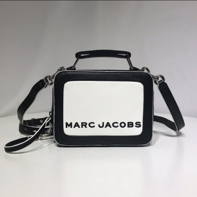 ショルダーバッグMARC JACOBS  ショルダーバック