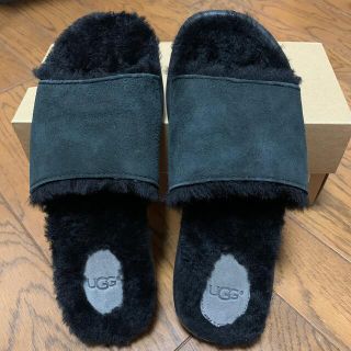 アグ(UGG)のMeiko様用UGG サンダル　黒　(サンダル)