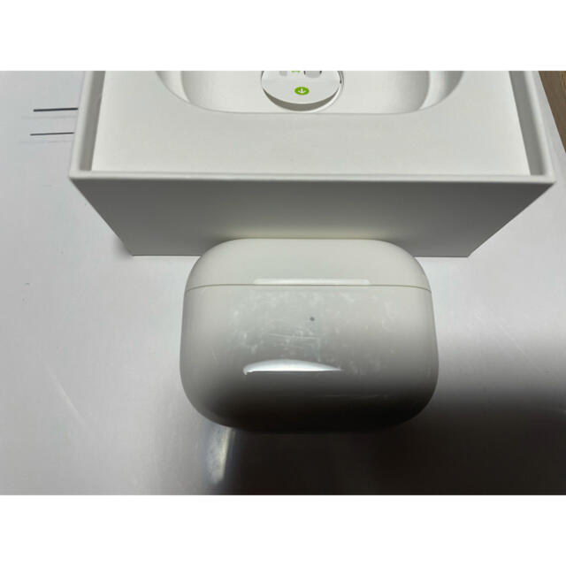 Apple(アップル)のairpods Pro スマホ/家電/カメラのオーディオ機器(ヘッドフォン/イヤフォン)の商品写真