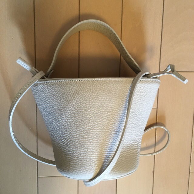 Drawer(ドゥロワー)のayako Pottery Bag/écru アヤコバック レディースのバッグ(ショルダーバッグ)の商品写真