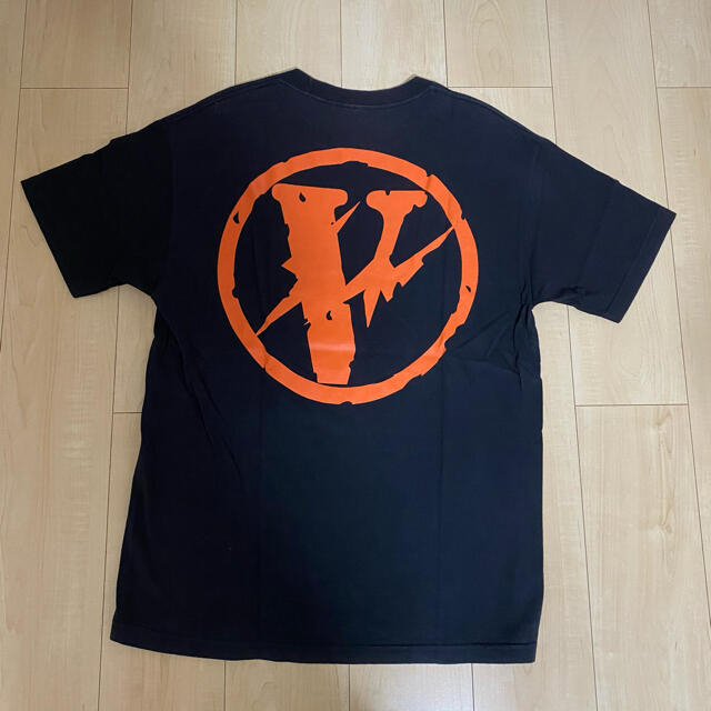 VLONE Tシャツ メンズのトップス(Tシャツ/カットソー(半袖/袖なし))の商品写真