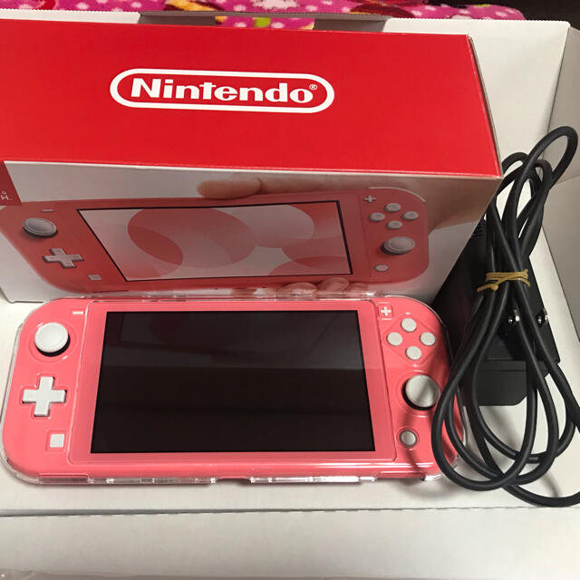 Nintendo Switch LITE コーラルピンク 美品 任天堂