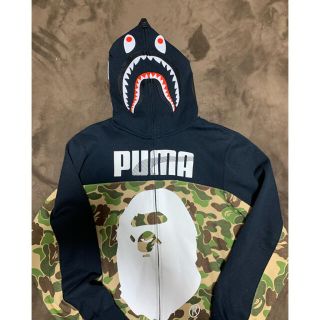 アベイシングエイプ(A BATHING APE)の激レアL！ 2015AW BAPE×PUMA ABCシャークパーカー カモ(パーカー)