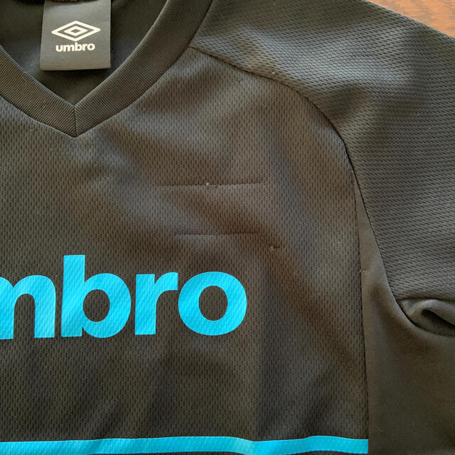 UMBRO(アンブロ)のumbroのTシャツ スポーツ/アウトドアのサッカー/フットサル(ウェア)の商品写真