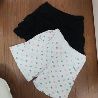 ユニクロ(UNIQLO)のUNIQLO　フリルスカート&ショートパンツ(スカート)