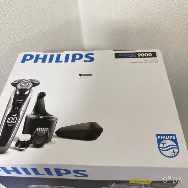 PHILIPS(フィリップス)のフィリップス メンズシェーバーPHILIPS 9000シリーズS9712V/33 スマホ/家電/カメラの美容/健康(メンズシェーバー)の商品写真