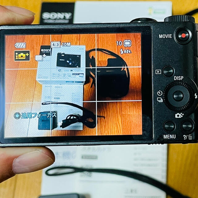 SONY(ソニー)のSONY Cyber-shot DSC-WX300(B) 付属品+おまけ スマホ/家電/カメラのカメラ(コンパクトデジタルカメラ)の商品写真